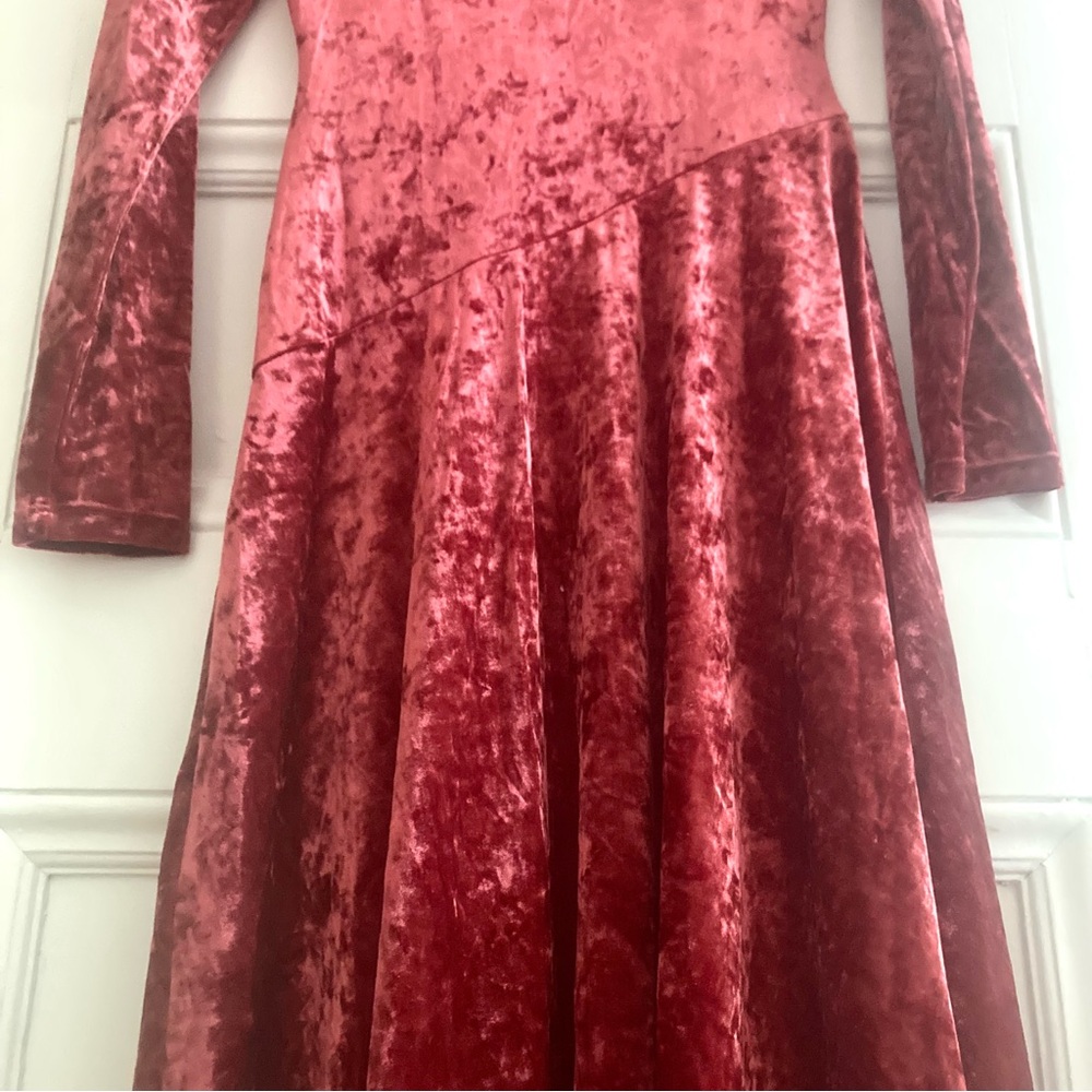 NWT BCBGMaxAzria red crushed velvet mockneck maxi dress